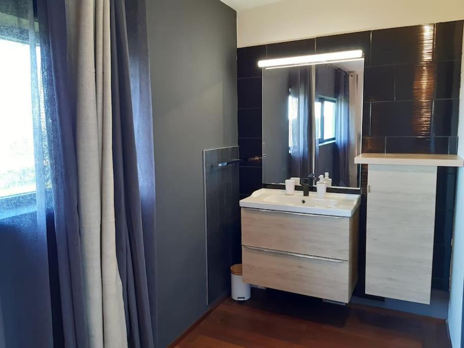 Logement 80 M2 Avec Terrasses Entre Les Deux Abers Landeda Luaran gambar
